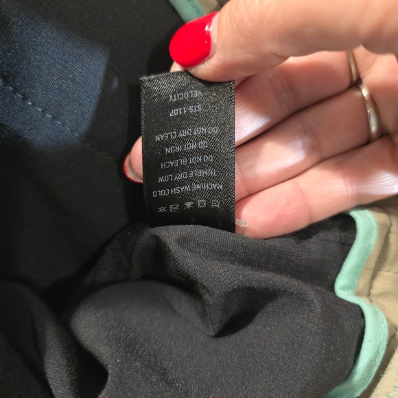 7 DIAMONDS PERFORMANCE Mens Shorts Size 33 Gray Performance Fabric Flat Front - Picture 6 of 12